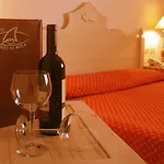 Monti Di Mola 4* Πόρτο Τσέρβο