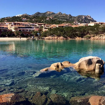 Hotel Monti Di Mola 4*