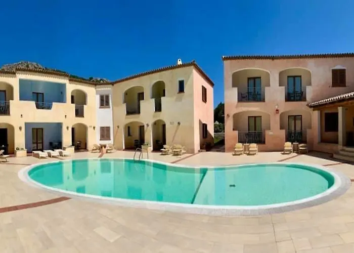 Hotel Monti Di Mola Porto Cervo