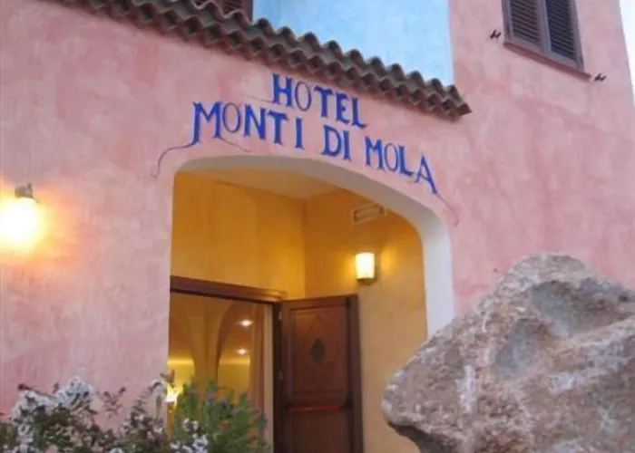 Monti Di Mola بورتو كيرفو