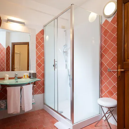 Monti Di Mola 4*