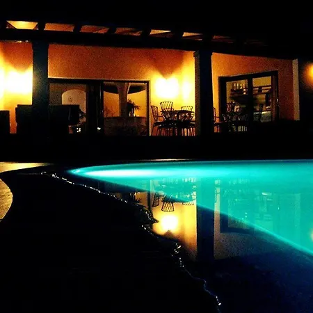 蒙蒂迪莫拉酒店 4* 切尔沃港